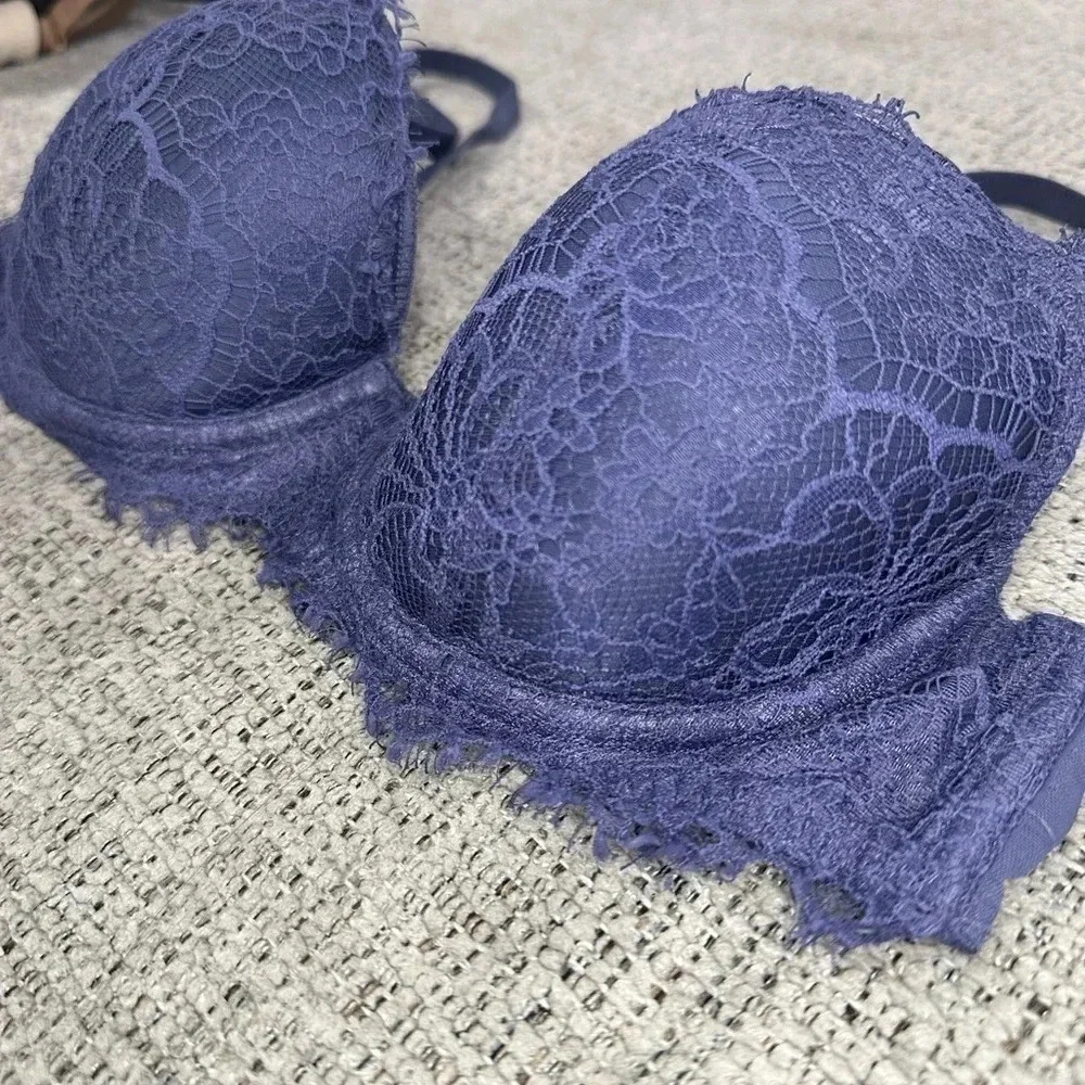 Victoria’s Secret‎ bra